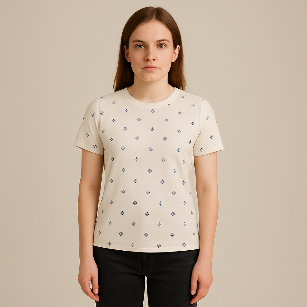 Clavoria | Women – Printed Crewneck T-Shirt – Soft Cotton – Everyday Casual